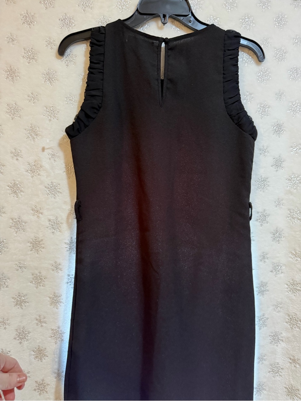 Label inside garment - Picture 2 of 4